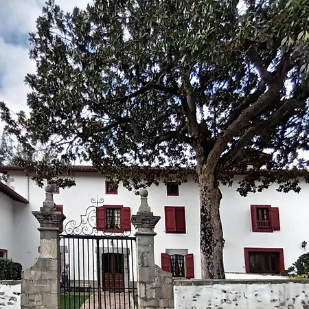 Mentaxuria Casa de Férias Mendionde