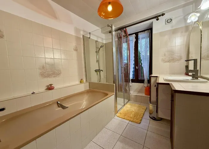 Dom wakacyjny Mentaxuria *